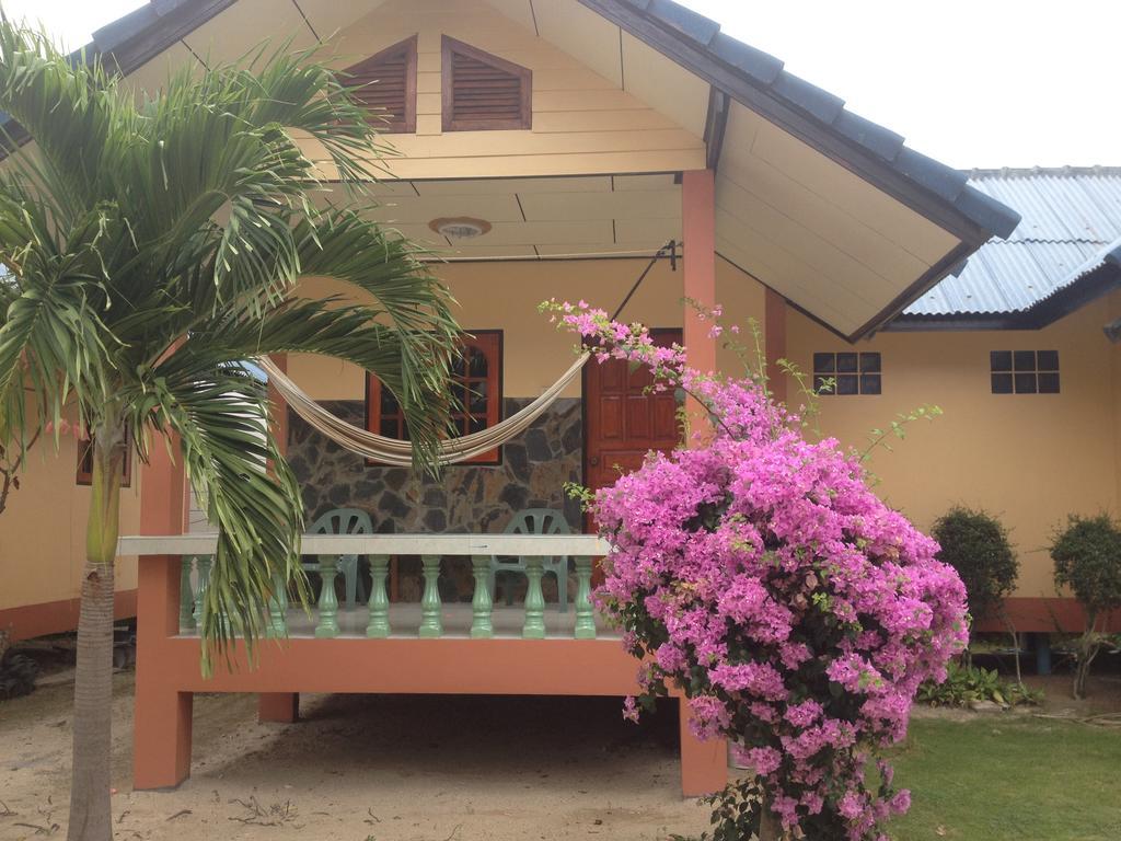 Suksabai Resort Haad Rin Exterior foto
